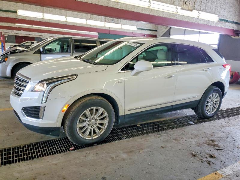 98442315 :رقم المزاد ، 1GYKNBRS8JZ187165 vin ، 2018 Cadillac Xt5 مزاد بيع