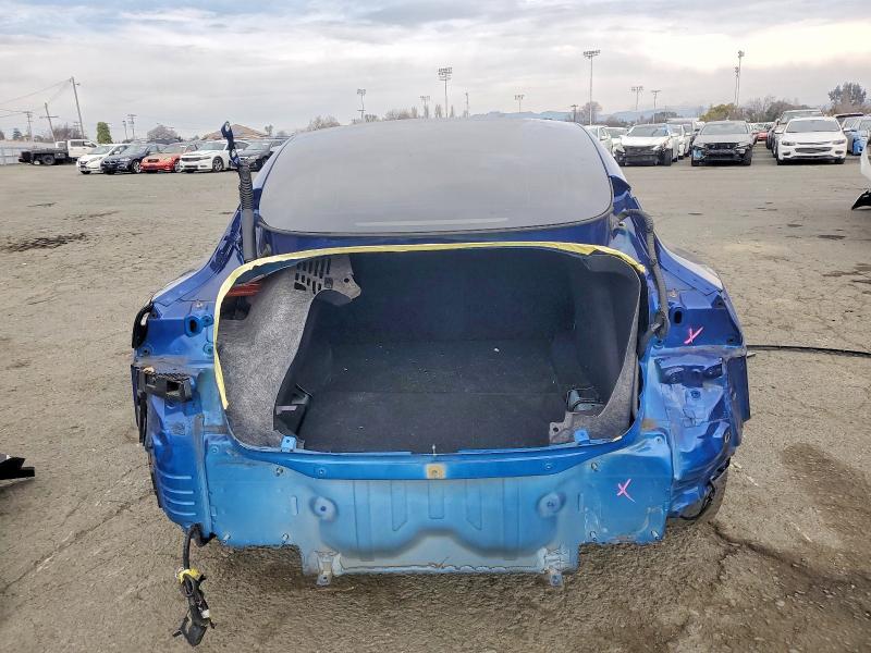 Продажа на аукционе авто 2021 Tesla Model 3, vin: 5YJ3E1EB3MF001262, номер лота: 72329055