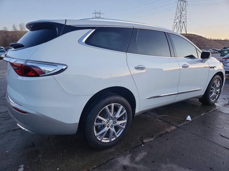 2022 Buick Enclave მანქანა იყიდება აუქციონზე, vin: 5GAEVBKW8NJ115923, აუქციონის ნომერი: 99068595
