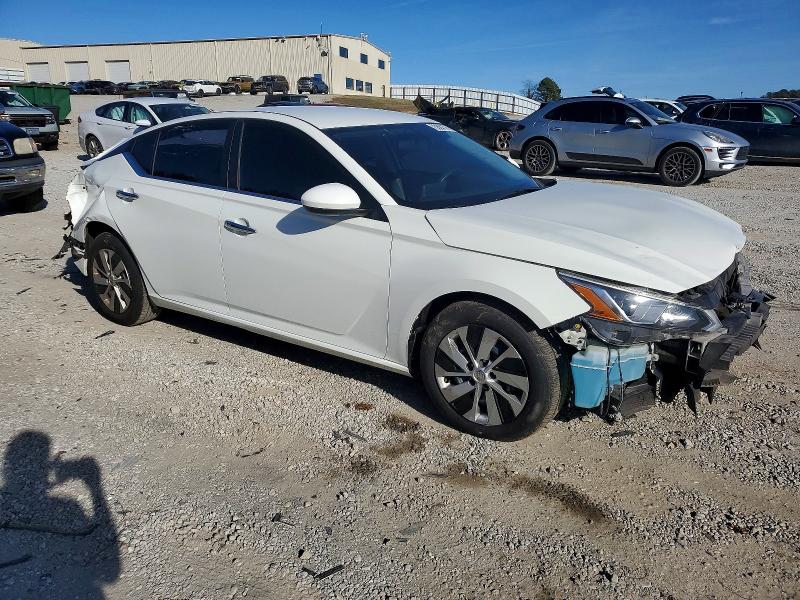 2019 Nissan Altima მანქანა იყიდება აუქციონზე, vin: 1N4BL4BV3KC232955, აუქციონის ნომერი: 73864175