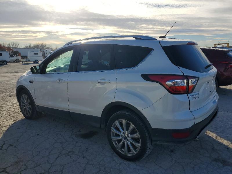 Продажа на аукционе авто 2017 Ford Escape, vin: 1FMCU0JD5HUA32199, номер лота: 98689215
