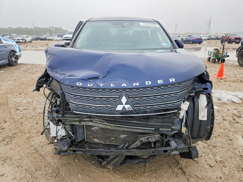 74325325 :رقم المزاد ، JA4J3UA85PZ061948 vin ، 2023 Mitsubishi Outlander مزاد بيع
