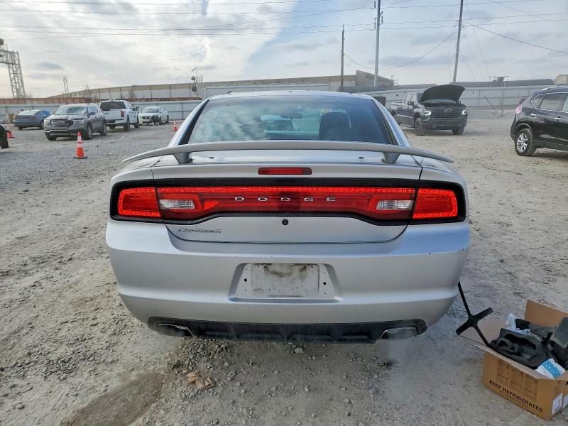 74619405 :رقم المزاد ، 2C3CDXAT4DH677299 vin ، 2013 Dodge Charger مزاد بيع