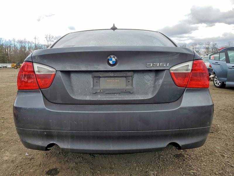 98011205 :رقم المزاد ، WBAVB77518NH78493 vin ، 2008 Bmw 335 مزاد بيع