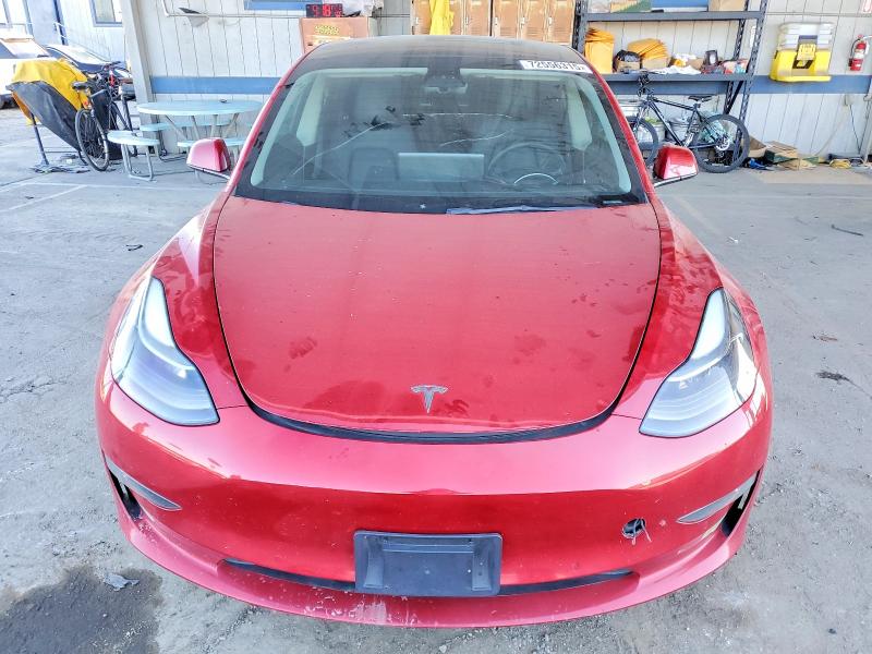 2022 Tesla Model 3 მანქანა იყიდება აუქციონზე, vin: 5YJ3E1EB3NF136064, აუქციონის ნომერი: 72556315