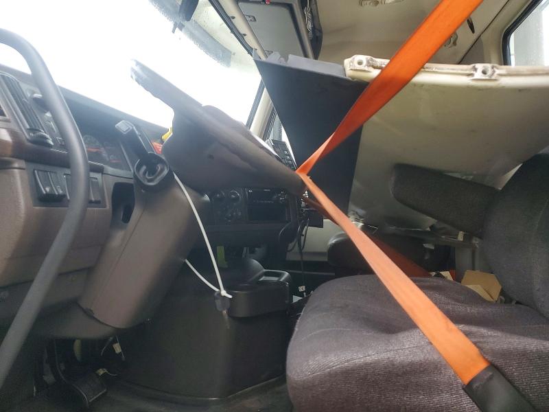 Продаж на аукціоні авто 2017 Volvo Vnl, vin: 4V4N39TG4HN988025, номер лоту: 72813245