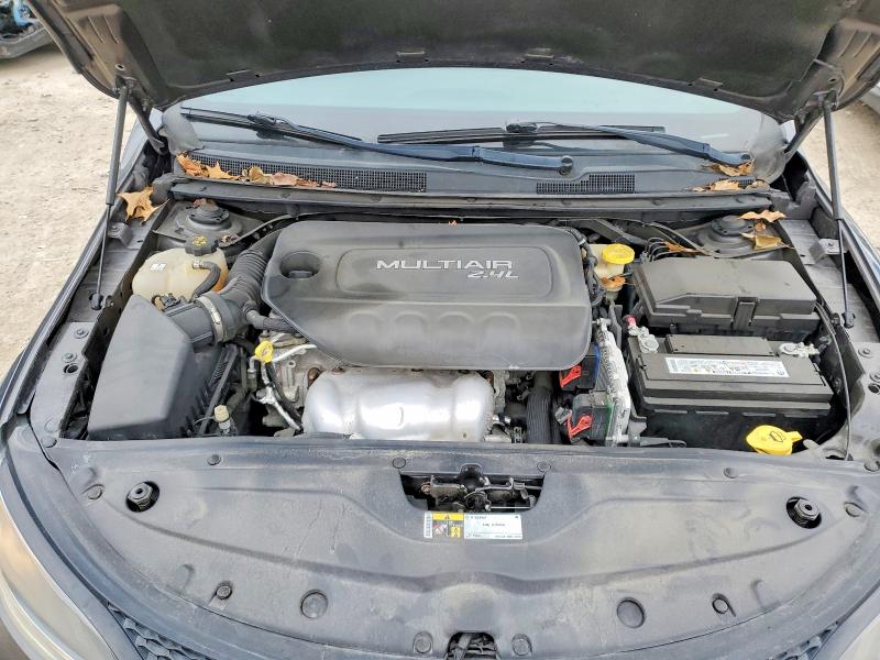 Продажа на аукционе авто 2015 Chrysler 200, vin: 1C3CCCBB1FN614625, номер лота: 99720185