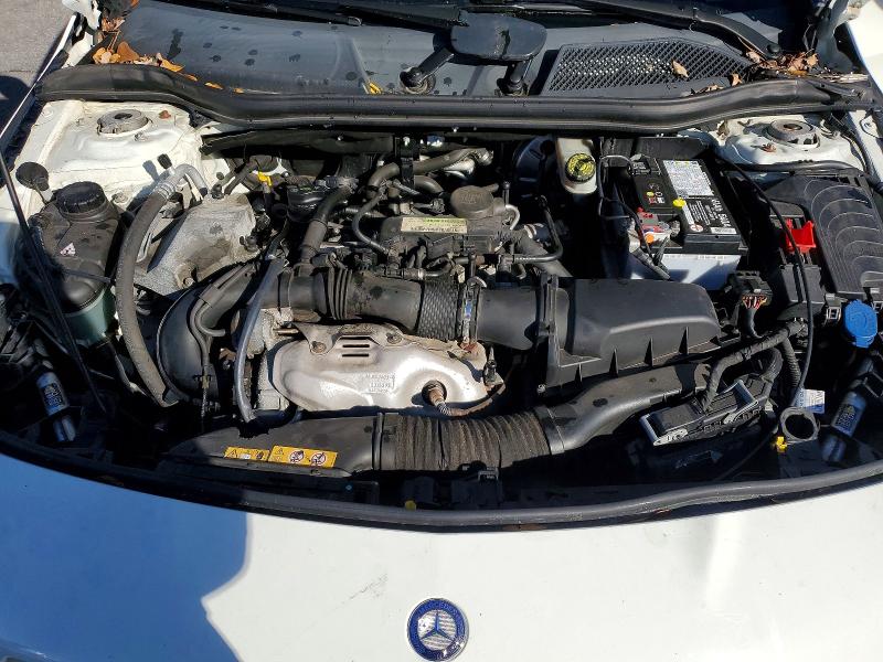 73512915 :رقم المزاد ، WDDSJ4EB8FN165268 vin ، 2015 Mercedes-benz Cla مزاد بيع