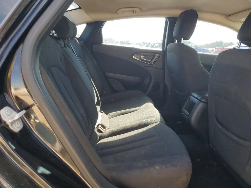 Продажа на аукционе авто 2015 Chrysler 200, vin: 1C3CCCAB5FN737782, номер лота: 74630965