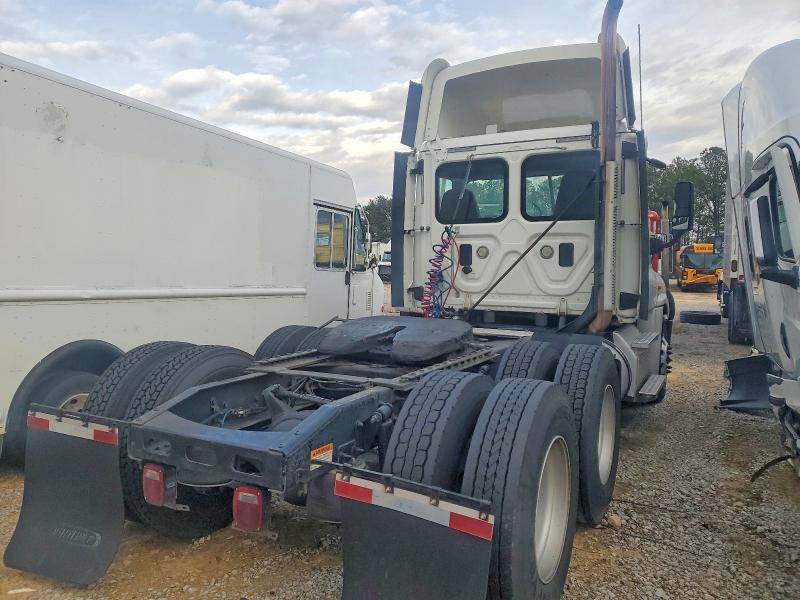 Aukcja sprzedaży 2016 Freightliner Cascadia 1, vin: 1FUJGEDV1GLGT2609, numer aukcji: 92943725