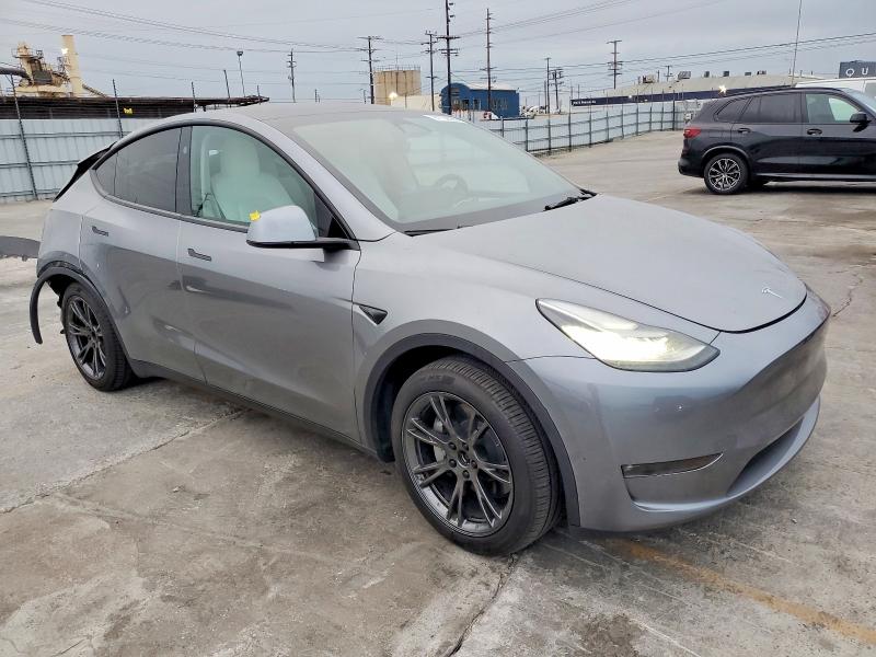 97732695 :رقم المزاد ، 7SAYGDEE1SF287088 vin ، 2025 Tesla Model Y مزاد بيع