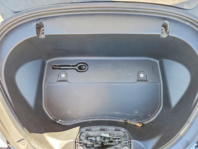 97866385 :رقم المزاد ، 5YJ3E1EAXLF744958 vin ، 2020 Tesla Model 3 مزاد بيع