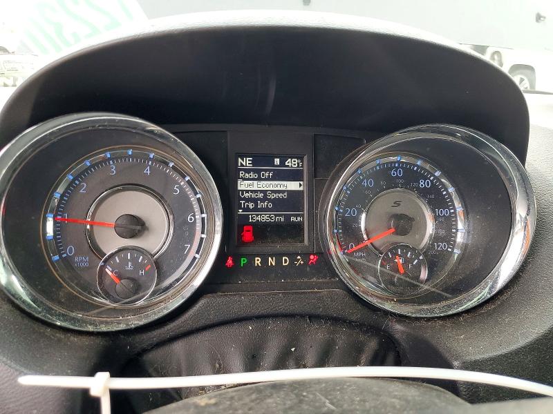 2015 Chrysler Town & Country მანქანა იყიდება აუქციონზე, vin: 2C4RC1HGXFR534725, აუქციონის ნომერი: 75369165