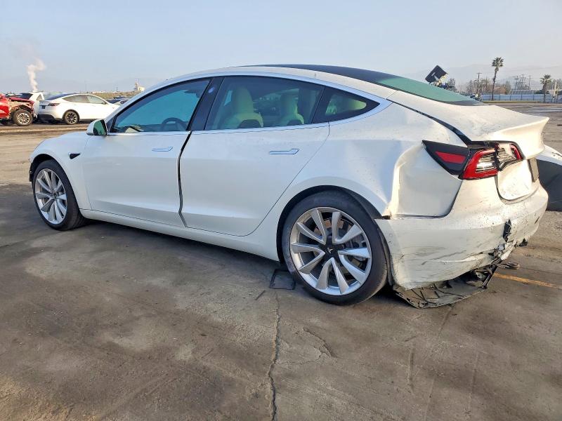 78898425 :رقم المزاد ، 5YJ3E1EBXLF796096 vin ، 2020 Tesla Model 3 مزاد بيع