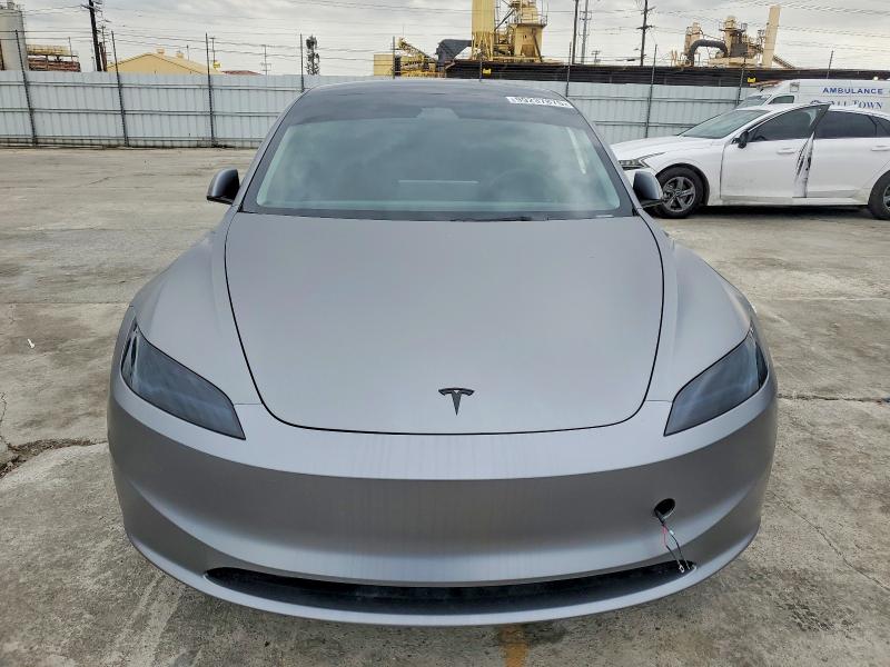 Продаж на аукціоні авто 2025 Tesla Model 3, vin: 5YJ3E1EA8SF888250, номер лоту: 99237875