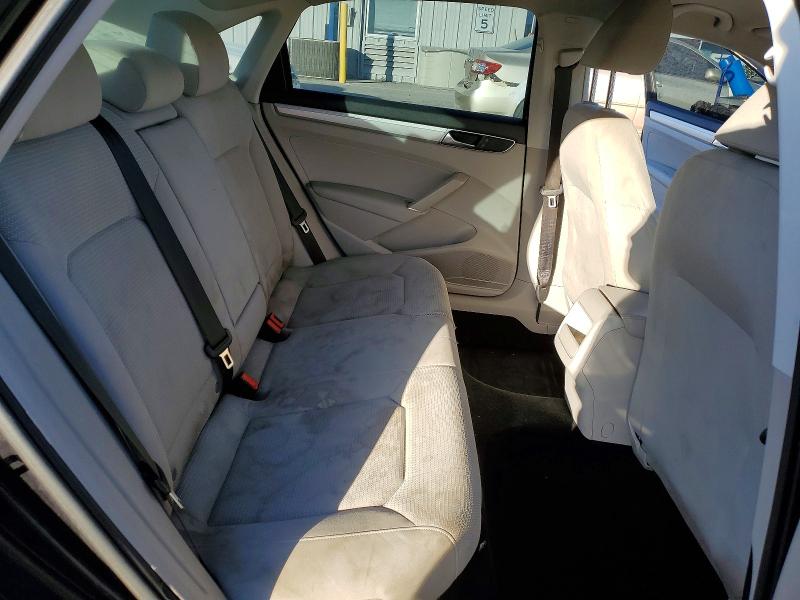 Aukcja sprzedaży 2017 Volkswagen Passat, vin: 1VWAT7A3XHC063904, numer aukcji: 75602885