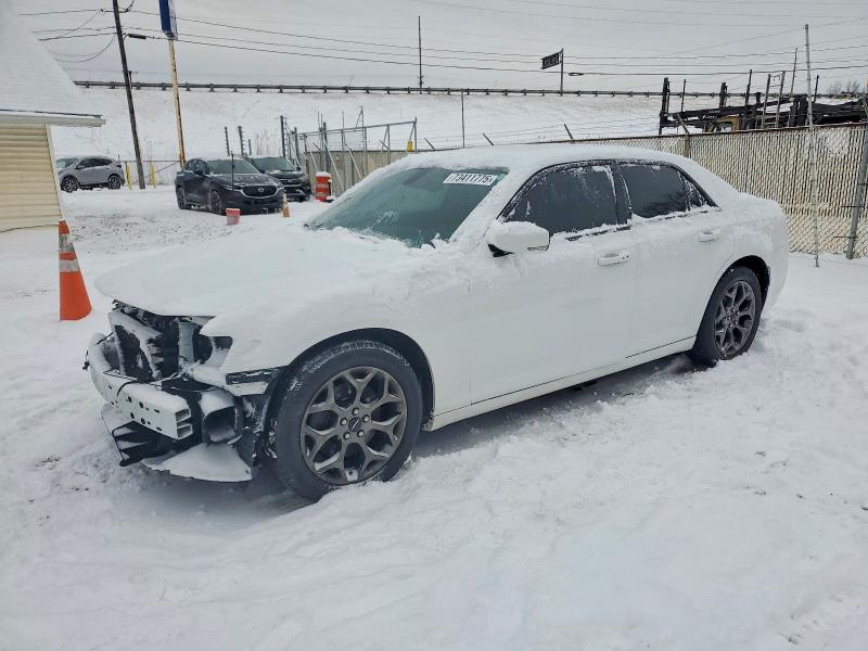 Auction sale of the 2015 Chrysler 300, vin: 2C3CCAGG3FH923627, lot number: 73411775