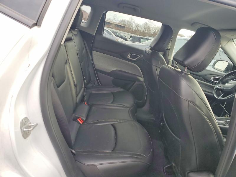 Продаж на аукціоні авто 2022 Jeep Compass, vin: 3C4NJDFB4NT178944, номер лоту: 72652545