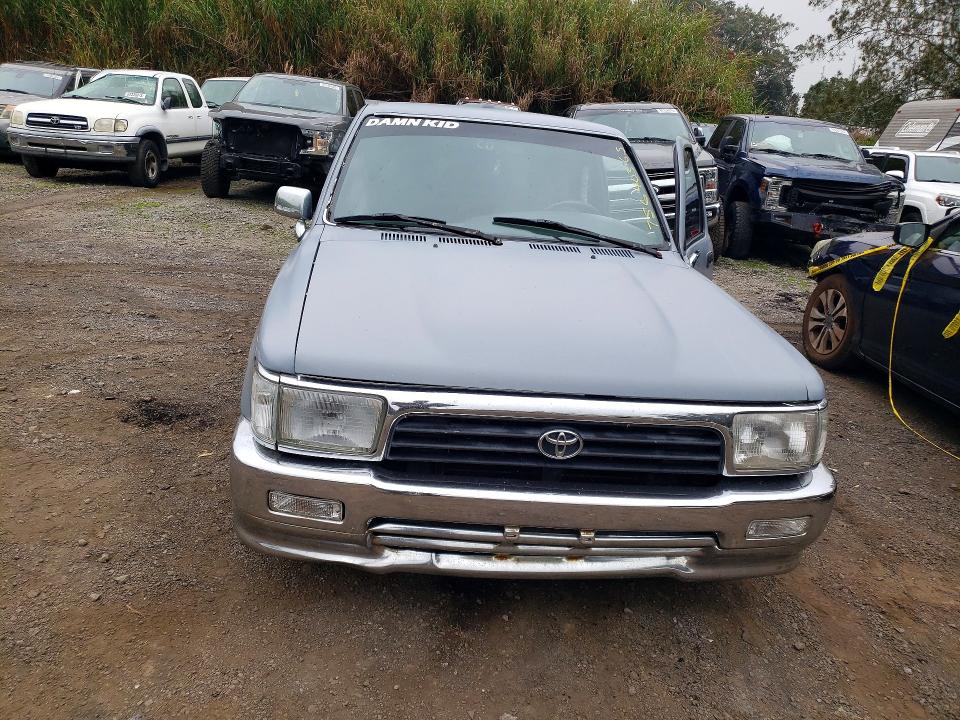 75640365 :رقم المزاد ، 4TARN81A3PZ074710 vin ، 1993 Toyota Pickup مزاد بيع