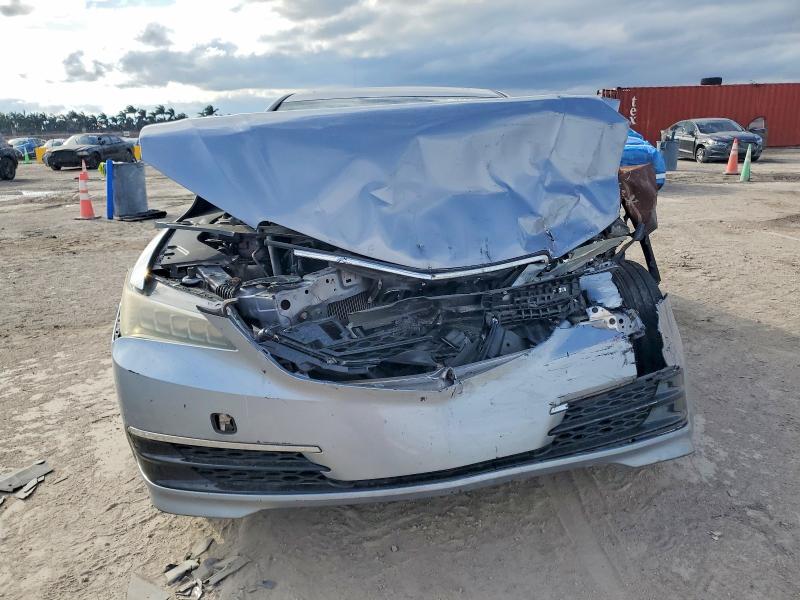 73080025 :رقم المزاد ، 19UUB1F33FA005880 vin ، 2015 Acura Tlx مزاد بيع