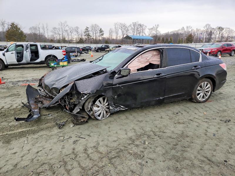 74208515 :رقم المزاد ، 1HGCP2F70CA093711 vin ، 2012 Honda Accord مزاد بيع