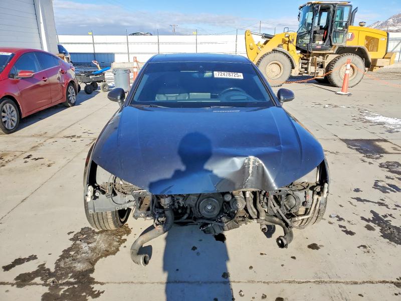 Продажа на аукционе авто 2017 Audi A4, vin: WAUFNAF46HN057732, номер лота: 72478725