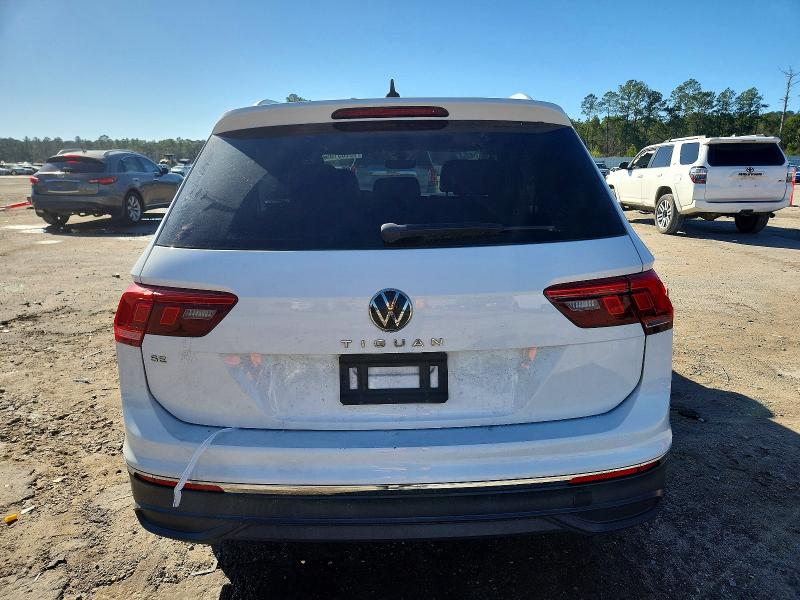 Продаж на аукціоні авто 2022 Volkswagen Tiguan, vin: 3VV3B7AXXNM012061, номер лоту: 73705105