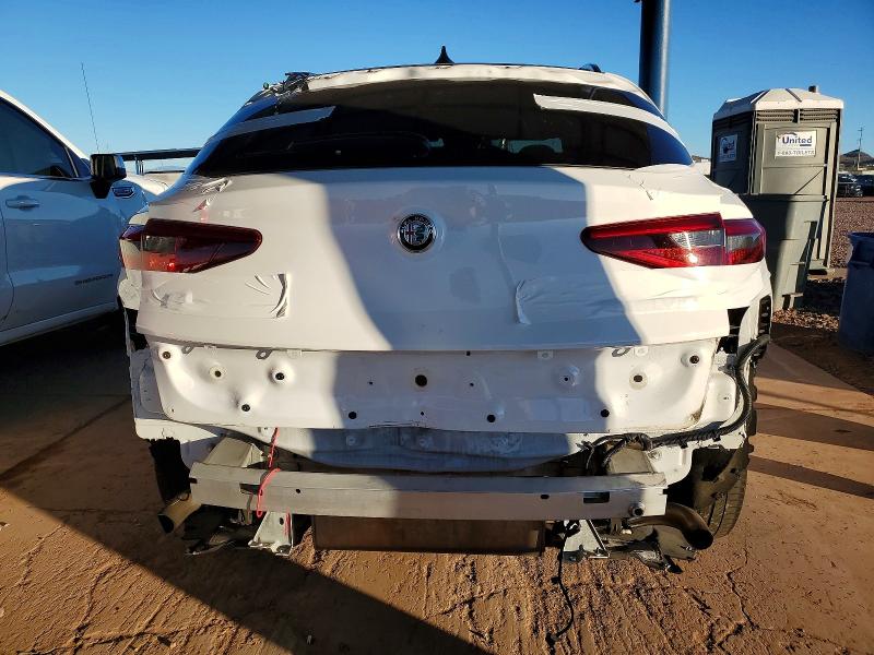 72436985 :رقم المزاد ، ZASPAKBNXN7D47809 vin ، 2022 Alfa Romeo Stelvio مزاد بيع