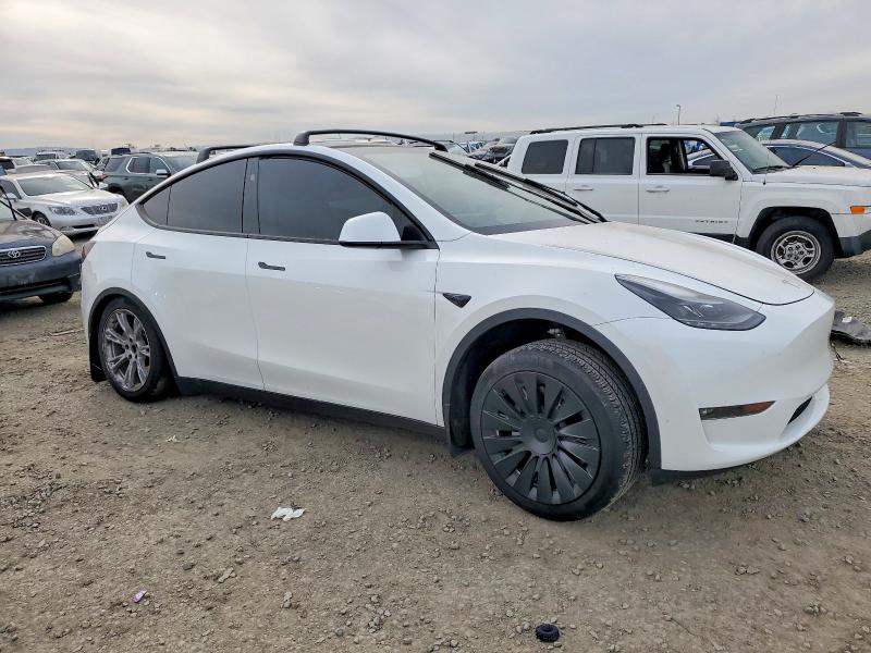 75072005 :رقم المزاد ، 7SAYGAEE1PF881184 vin ، 2023 Tesla Model Y مزاد بيع