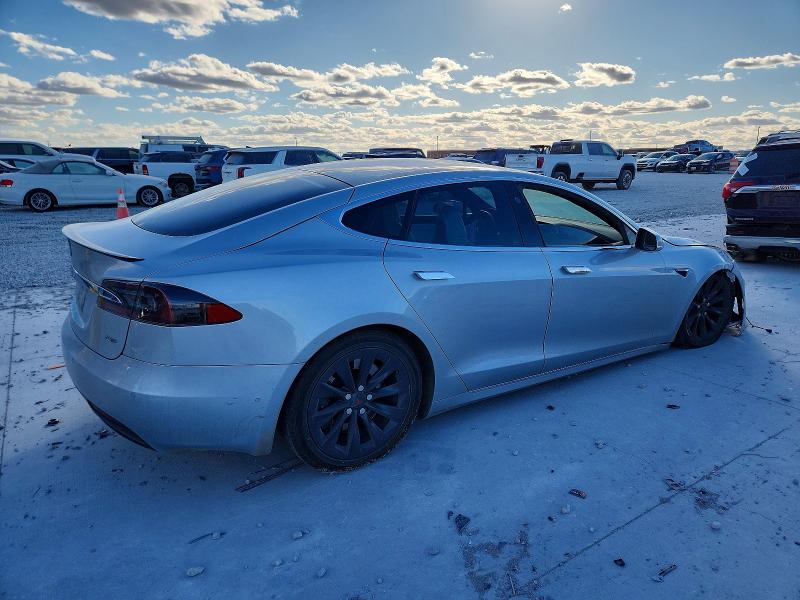 2018 Tesla Model S მანქანა იყიდება აუქციონზე, vin: 5YJSA1E20JF269995, აუქციონის ნომერი: 73033685