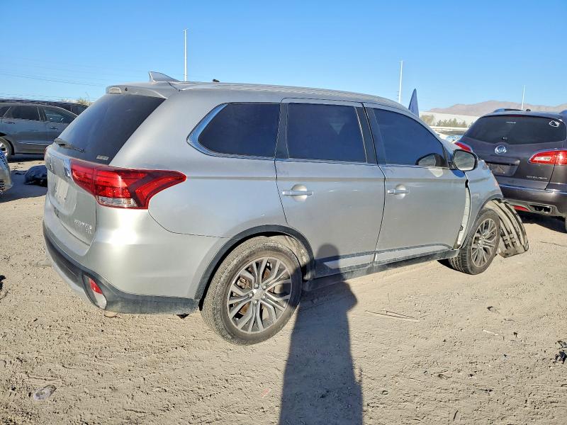 Продаж на аукціоні авто 2018 Mitsubishi Outlander, vin: JA4AZ3A3XJZ053686, номер лоту: 73467445