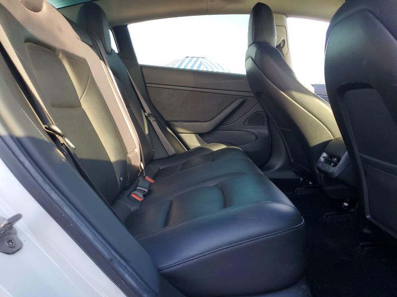 Продажа на аукционе авто 2018 Tesla Model 3, vin: 5YJ3E1EB5JF111600, номер лота: 75611155