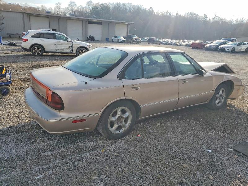 97941835 :رقم المزاد ، 1G3HN52K1X4832370 vin ، 1999 Oldsmobile 88 مزاد بيع