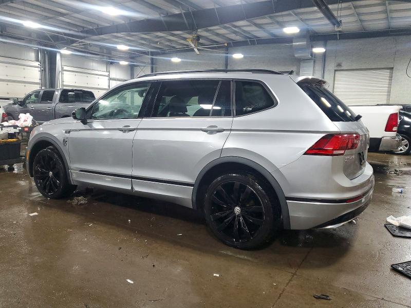 73999615 :رقم المزاد ، 3VV2B7AX8LM106531 vin ، 2020 Volkswagen Tiguan مزاد بيع