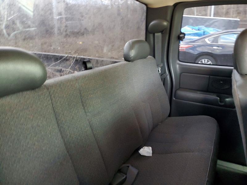 99646385 :رقم المزاد ، 1GCEC19XX4Z180026 vin ، 2004 Chevrolet Silverado مزاد بيع