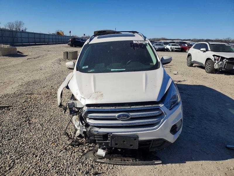 2018 Ford Escape მანქანა იყიდება აუქციონზე, vin: 1FMCU9J94JUA86356, აუქციონის ნომერი: 73618395