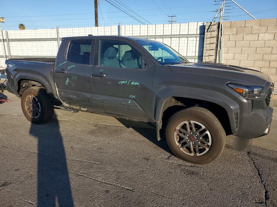 Продажа на аукционе авто 2025 Toyota Tacoma, vin: 3TMLB5JN1SM137561, номер лота: 74823205