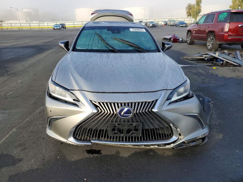72896925 :رقم المزاد ، 58AB21B19KU001243 vin ، 2019 Lexus Es مزاد بيع
