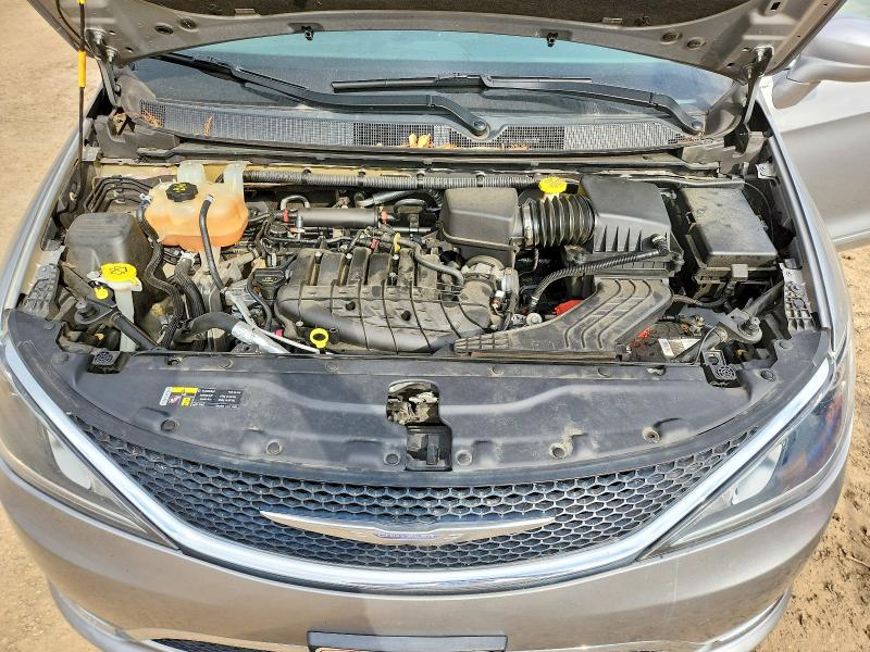 99143155 :رقم المزاد ، 2C4RC1BG9HR517507 vin ، 2017 Chrysler Pacifica مزاد بيع
