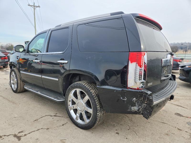 2011 Cadillac Escalade მანქანა იყიდება აუქციონზე, vin: 1GYS3BEF8BR179292, აუქციონის ნომერი: 75169665