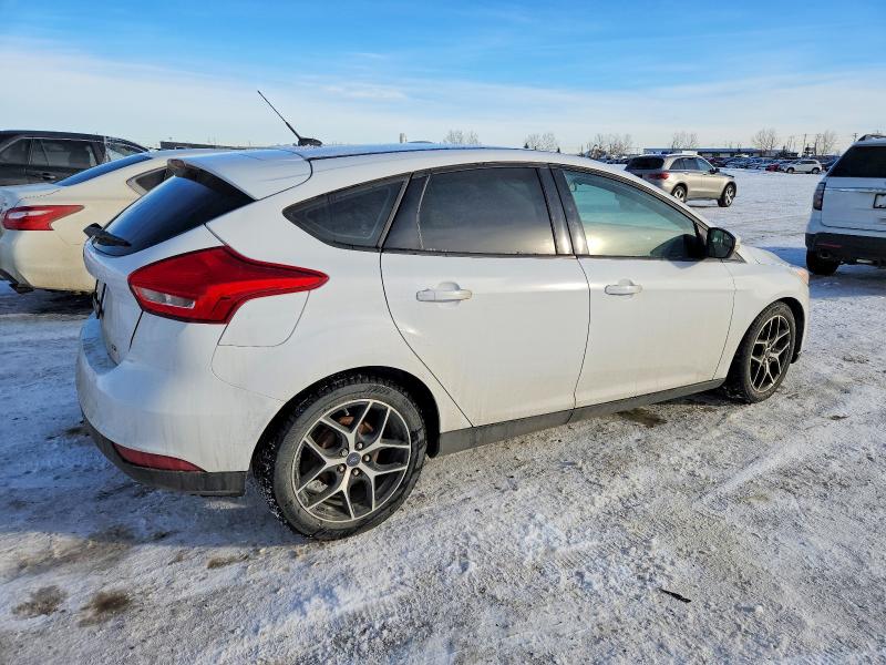 Auction sale of the 2017 Ford Focus Se, vin: 1FADP3K27HL255810, lot number: 98865735