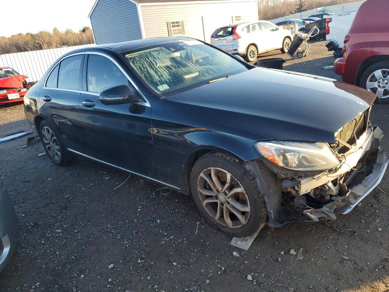97731045 :رقم المزاد ، 55SWF4KB4GU114611 vin ، 2016 Mercedes-benz C مزاد بيع