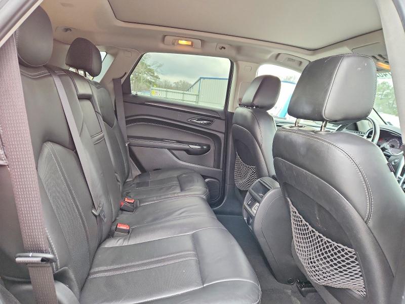 74020345 :رقم المزاد ، 3GYFNCE30GS563689 vin ، 2016 Cadillac Srx مزاد بيع