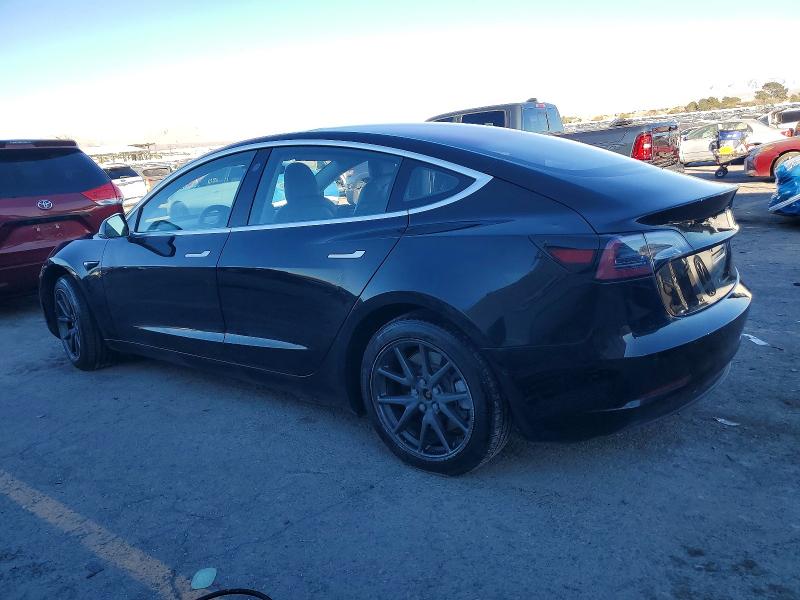 2018 Tesla Model 3 მანქანა იყიდება აუქციონზე, vin: 5YJ3E1EA7JF016088, აუქციონის ნომერი: 73080785