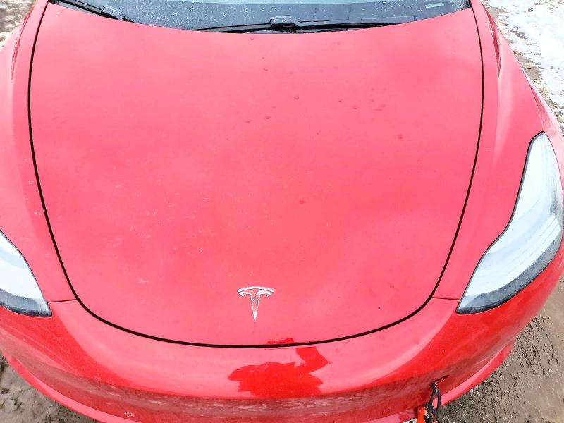 73057975 :رقم المزاد ، 5YJ3E1EA6JF011027 vin ، 2018 Tesla Model 3 مزاد بيع