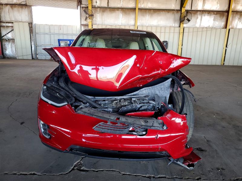 Продажа на аукционе авто 2016 Tesla Model X, vin: 5YJXCBE21GF005585, номер лота: 98965825