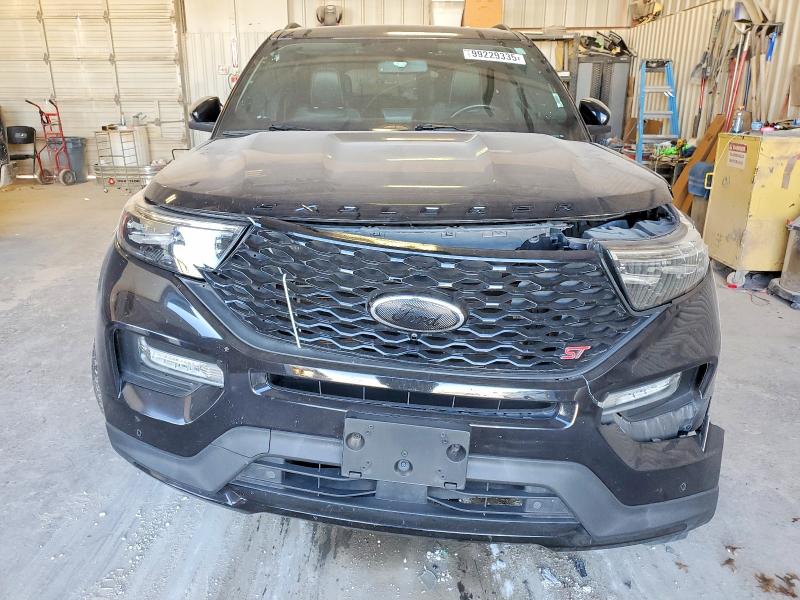 99229335 :رقم المزاد ، 1FM5K8GC2MGA71062 vin ، 2021 Ford Explorer مزاد بيع