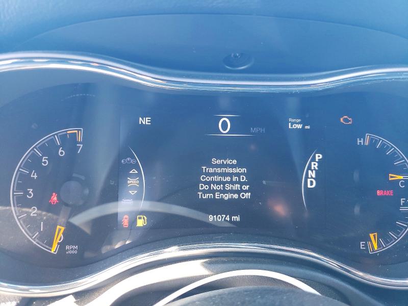 99011905 :رقم المزاد ، 1C4RJEBG3KC852484 vin ، 2019 Jeep Grand Cherokee مزاد بيع