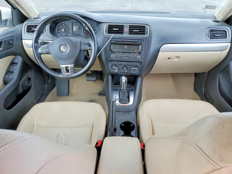 Продаж на аукціоні авто 2013 Volkswagen Jetta, vin: 3VWDP7AJ4DM364516, номер лоту: 97949315