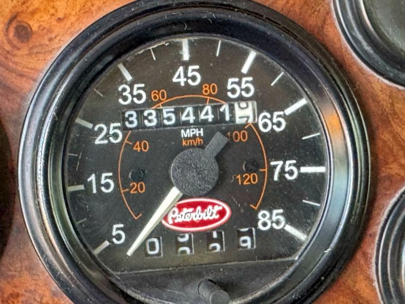 2003 Peterbilt 357 მანქანა იყიდება აუქციონზე, vin: 1NPALT0X73D802951, აუქციონის ნომერი: 74043365